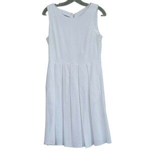 Just Taylor  Fit and Flare Dress 4 Sleeveless Textured Cut Out Back Knee Length